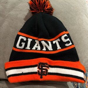 San Francisco Giants black and orange pom pom beanie #GiantsNation